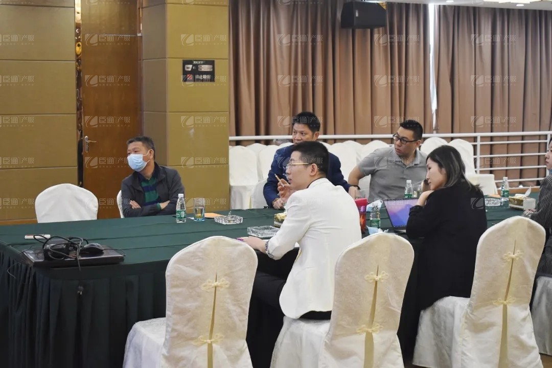 宏光實業(yè)集團(tuán)領(lǐng)導(dǎo)到訪臣通 宏光實業(yè)集團(tuán)領(lǐng)導(dǎo)到訪臣通