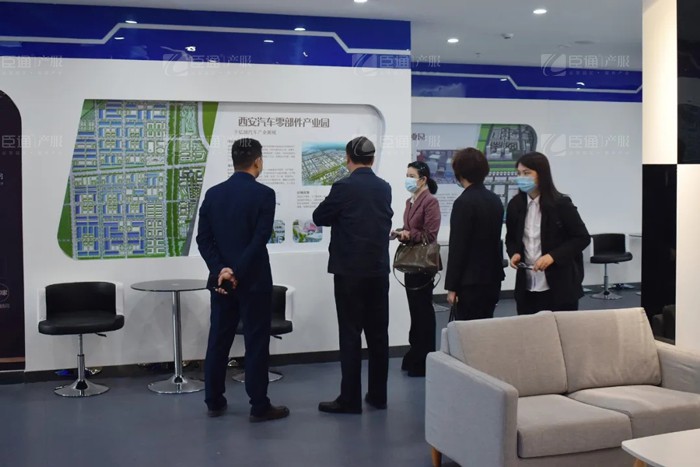 金茂源環(huán)保集團(tuán)執(zhí)行董事兼總裁朱和平一行到訪臣通 金茂源環(huán)保集團(tuán)執(zhí)行董事兼總裁朱和平一行到訪臣通